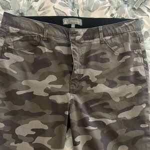 Wit and Wisdom army print pants. Size 16 never been warn!